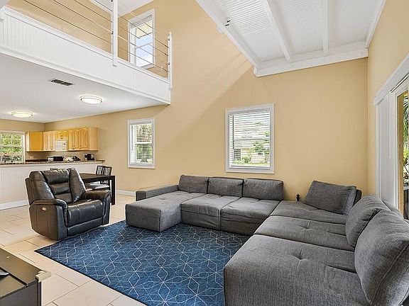 4th image of 2390 S Vero South Circle S