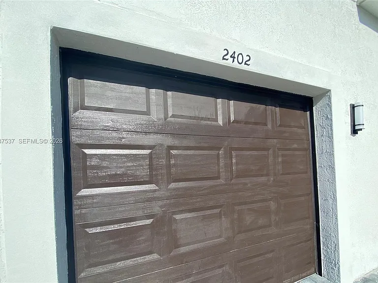 2402 SW 145th Pl #0 — Photo 12