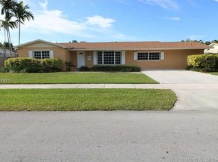 10420 SW 107th St, Miami, FL 33176