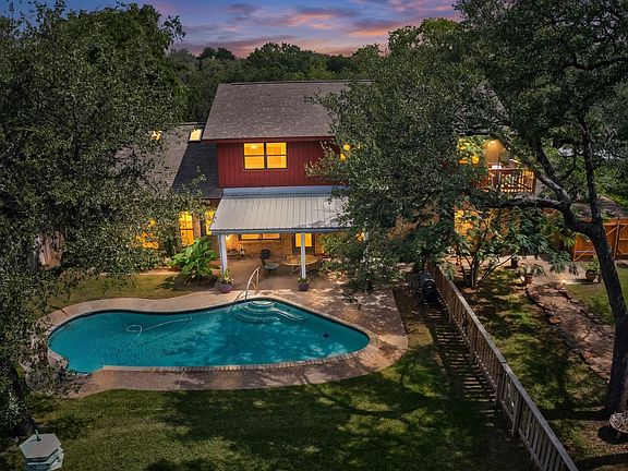 2nd image of 3311 Sesbania Dr