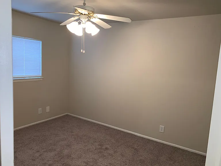 10026 Amber Field Dr — Photo 8