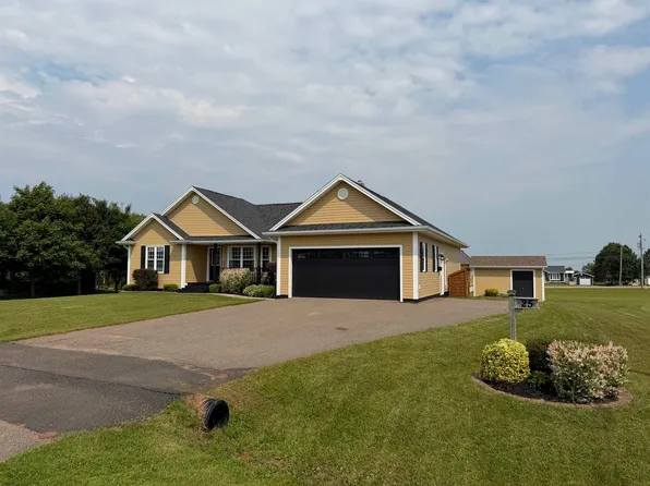 25 Wendell Gallant Rd, Abrams Village, PE C0B 2E0