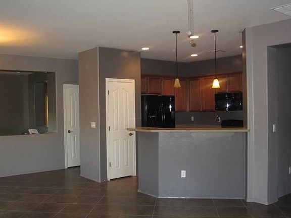 3rd image of 12924 N Sabal Palm Way