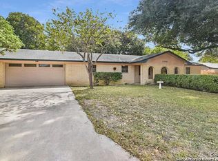 1250 E Common St, New Braunfels, TX 78130