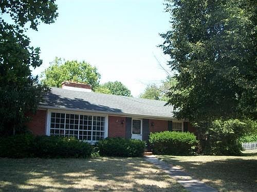 1st image of 210 Tal Shroyer Dr