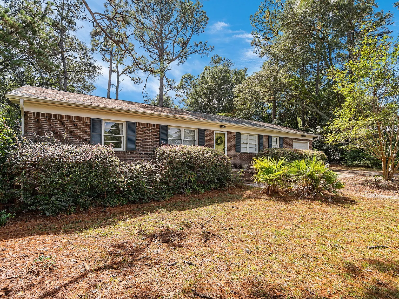 457 Baytree Rd — Photo 1