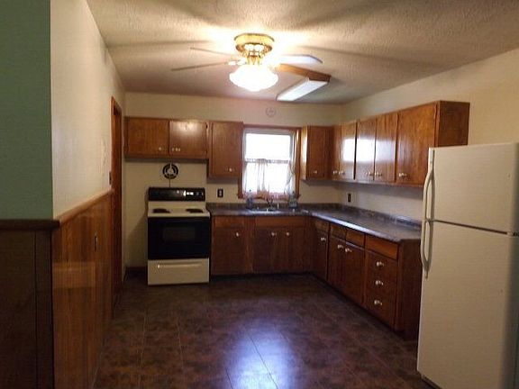 5th image of 2989 Chippewa Dr