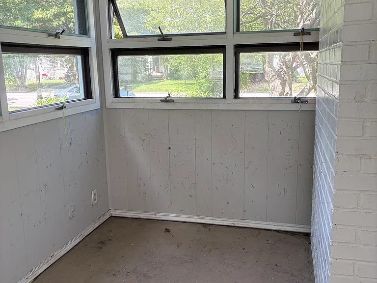 55 Pear Ave — Photo 11