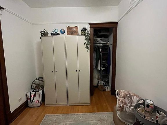 5th image of 3611 N Seeley Ave #3