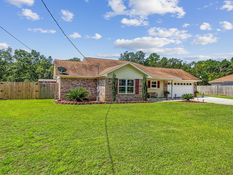 1st image of 1865 Bay Oaks Cir