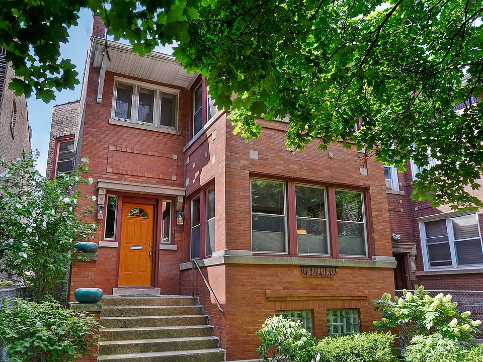 2709 w Leland Avenue