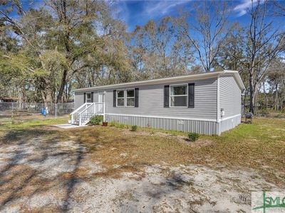 2042 Black Creek Church Rd, Ellabell, GA, 31308