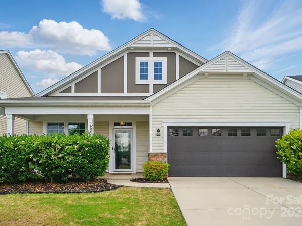 1957 Tablerock Dr, York, SC 29745