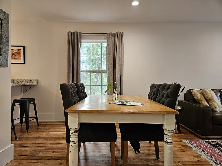 138 Clingman Ave — Photo 7