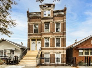 3030 S Lyman St #2F, Chicago, IL 60608