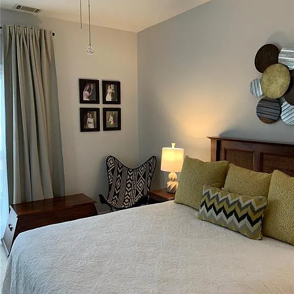 Saint Ives Ct — Photo 30
