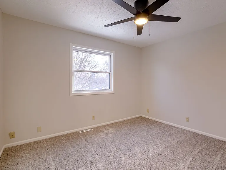 14627 Echo Hills Dr — Photo 22