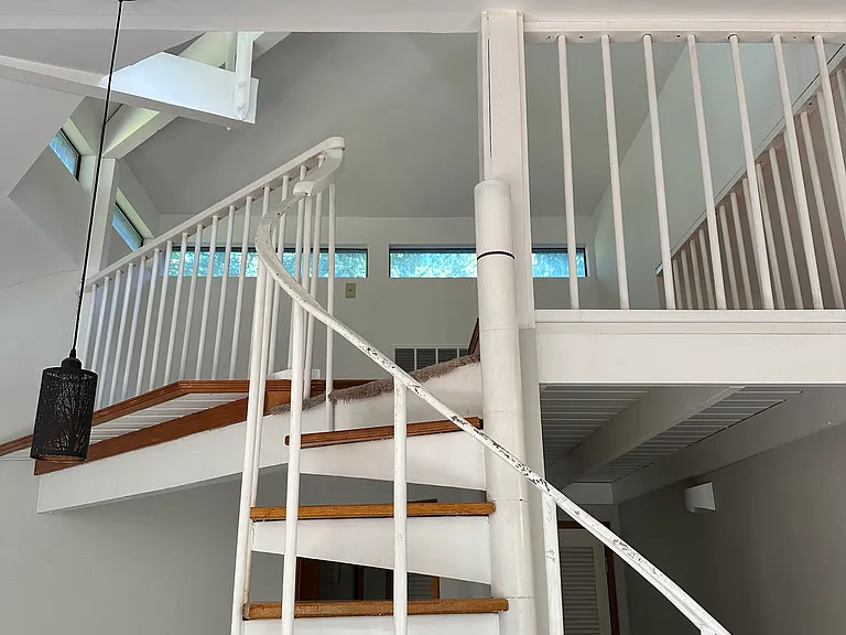 5475 NE Sunset Pl — Photo 16