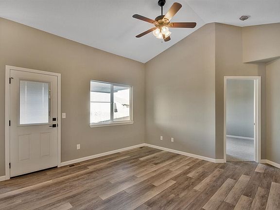 5th image of 5263 N Rock Spring St