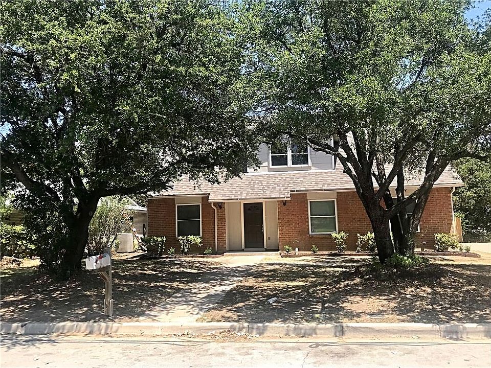 1st image of 2701 Jewell Dr