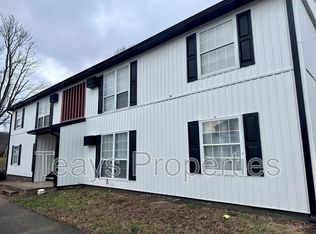 3598 Teays Valley Rd #D8, Hurricane, WV 25526