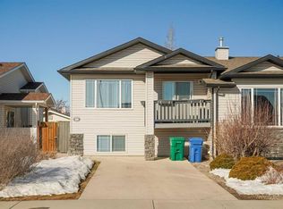 99 S Kodiak Cres N, Lethbridge, AB T1H6S4