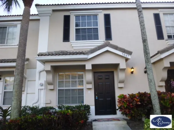 5047 Palmbrooke Cir, West Palm Beach, FL 33417