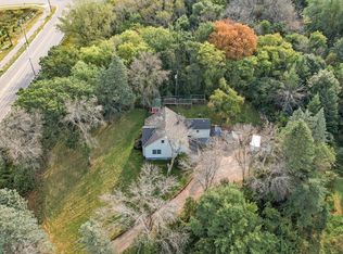 1126 70th St E, Inver Grove Heights, MN 55077