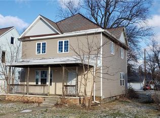 518 W Maple St, Willard, OH 44890