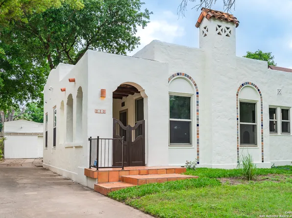 210 W ROSEWOOD AVE, San Antonio, TX 78212