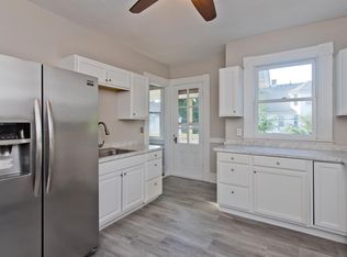 218 Walnut St #2, Agawam, MA 01001