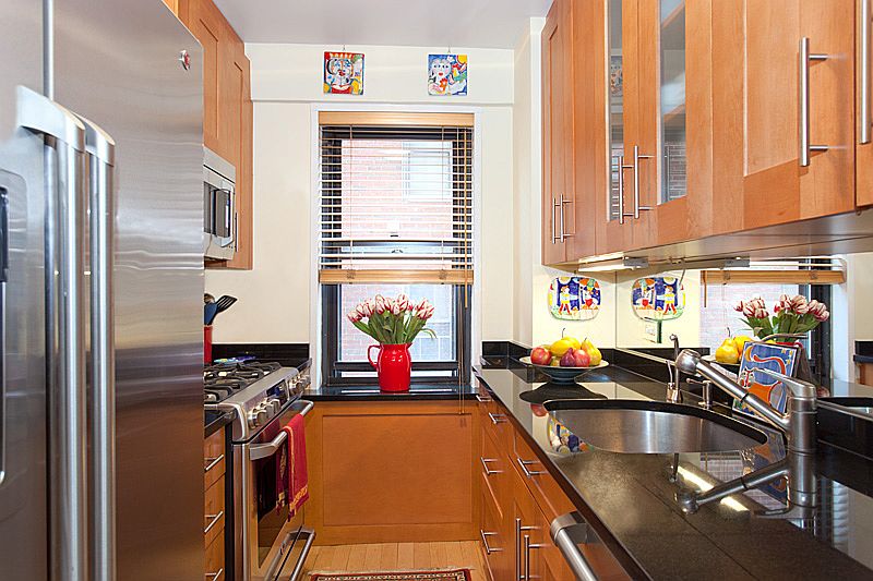 2nd image of 50 Sutton Pl S APT 10L