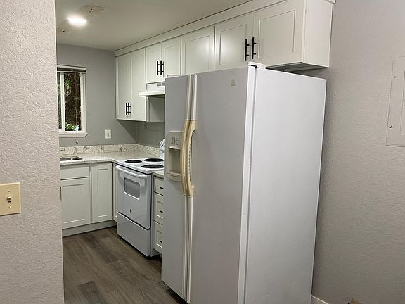 3rd image of 12703 48th Ave NE APT 2