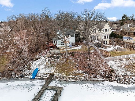 4th image of 805 Hidden Ln