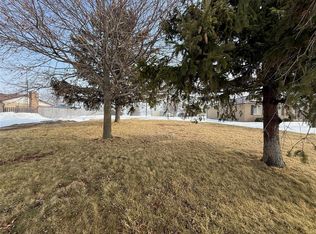 3126 Queen St, Brooke Alvinston, ON N0N1A0