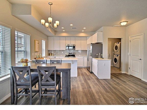 5th image of 1694 Grand Ave #1