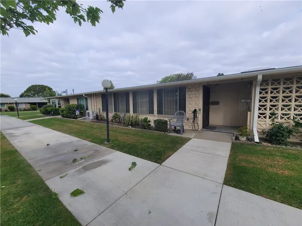 13561 Medinac M5 70e Ln, Seal Beach, CA 90740