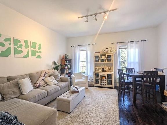 4th image of 146 Sussex St APT 2