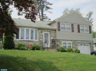 2006 Old Welsh Rd, Abington, PA 19001