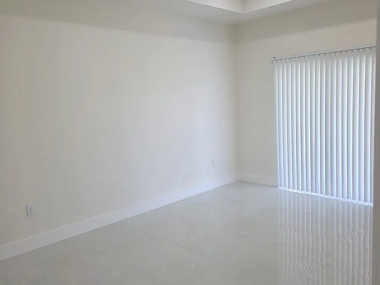 735 Dudley Ave S #735 — Photo 8