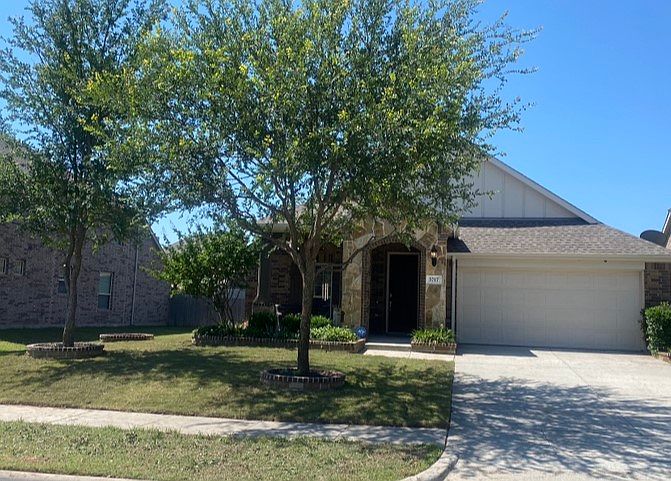 1st image of 5717 Fremont Dr