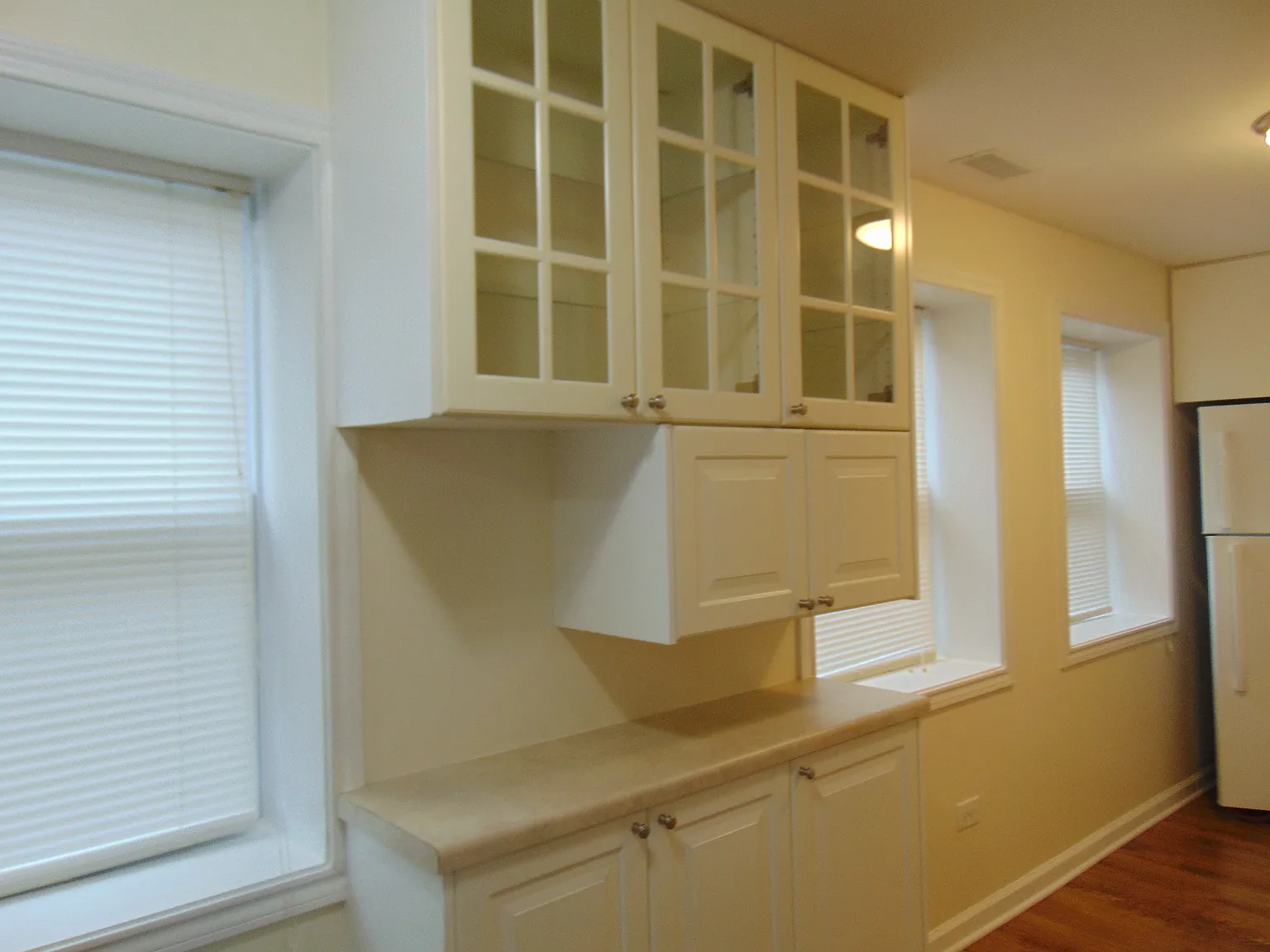 Studio, 8510 sqft, $1,800 — Photo 1