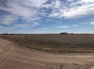 6 Reimers Rd, Ogallala, NE 69153