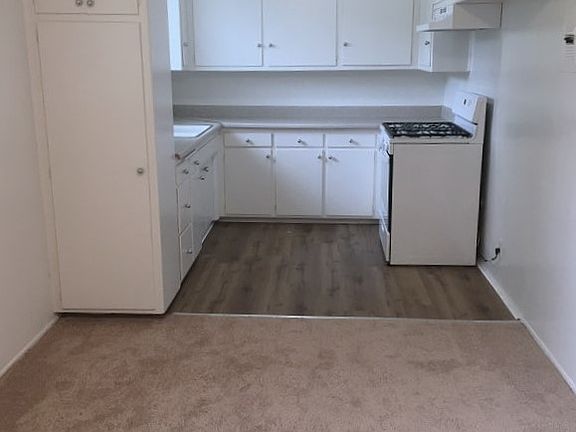 4th image of 4930 Hazeltine Ave APT 5