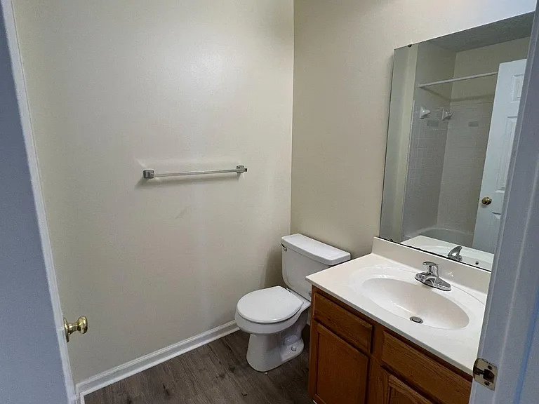 703 Orchard Overlook #301 — Photo 17