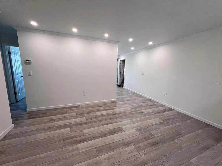 3339 Van Nuys Loop — Photo 6