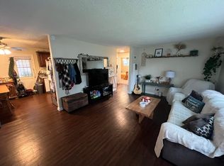 219-221 N San Gabriel Ave #A, Azusa, CA 91702