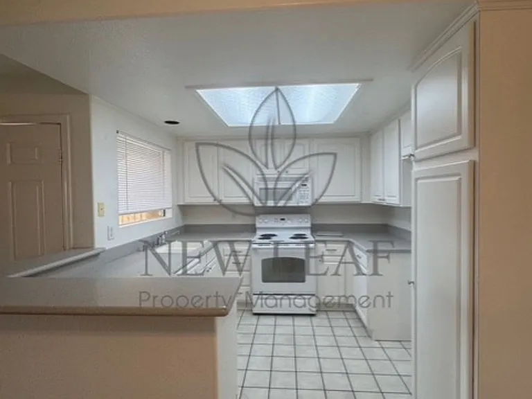 42140 Lyndie Ln #9 — Photo 9
