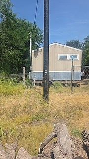 3rd image of 410 2nd St