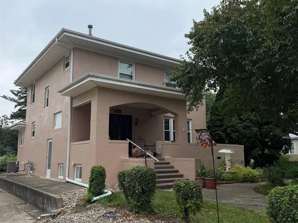 1015 Washington Ave, Sheldon, IA 51201